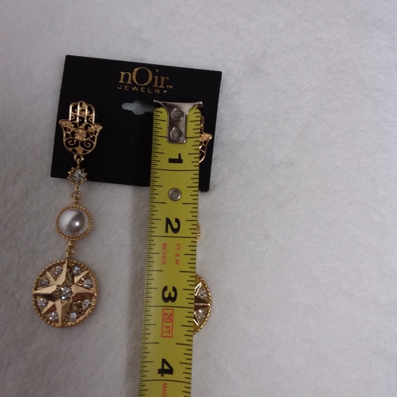 Dangle Pierce Earrings Gold Tone Hamsa Noir - Picture 6 of 6